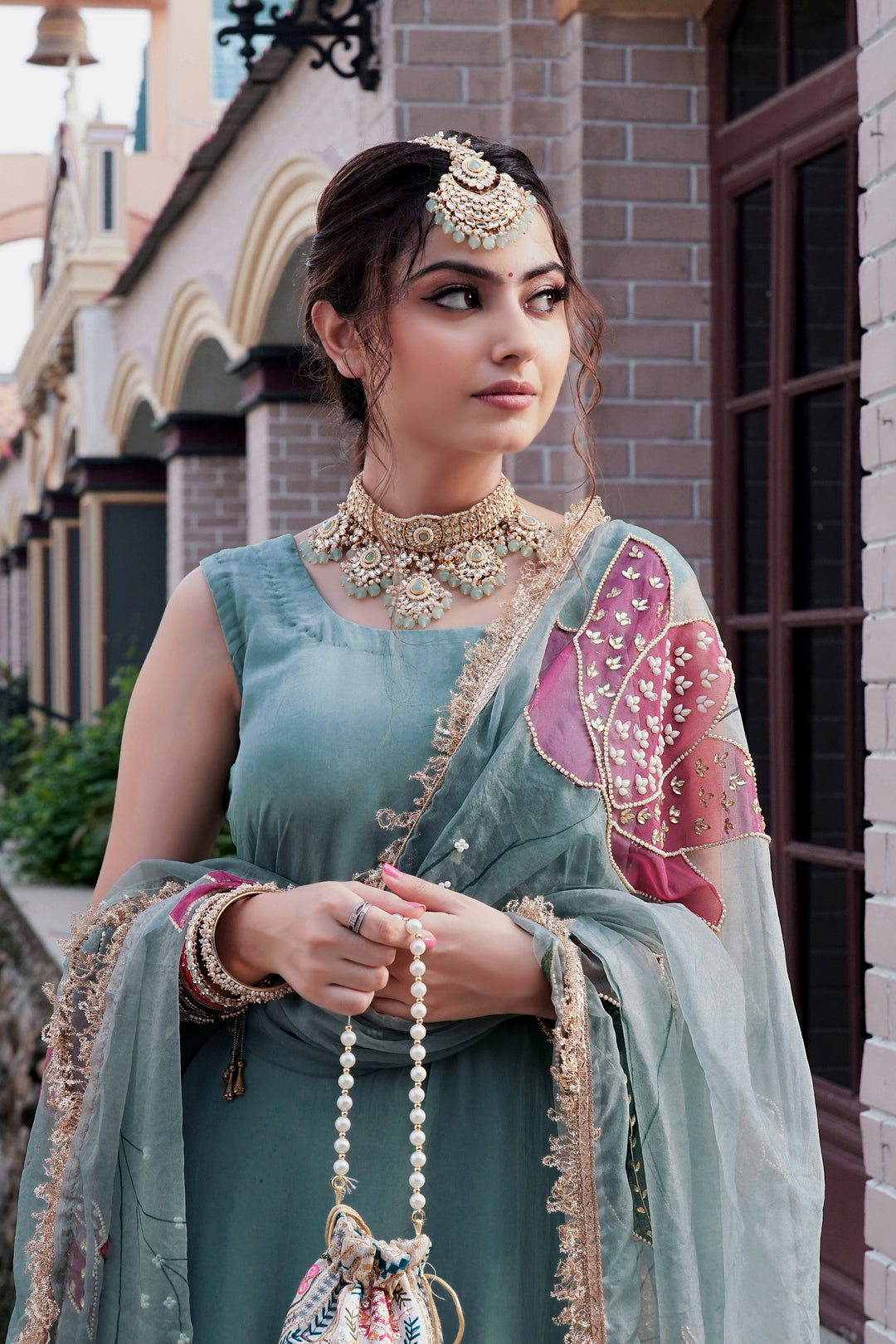 Gulnaar Grace