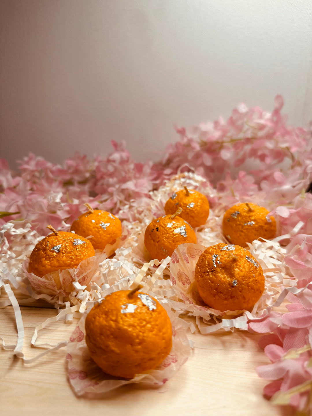 Motichur ladoo candle