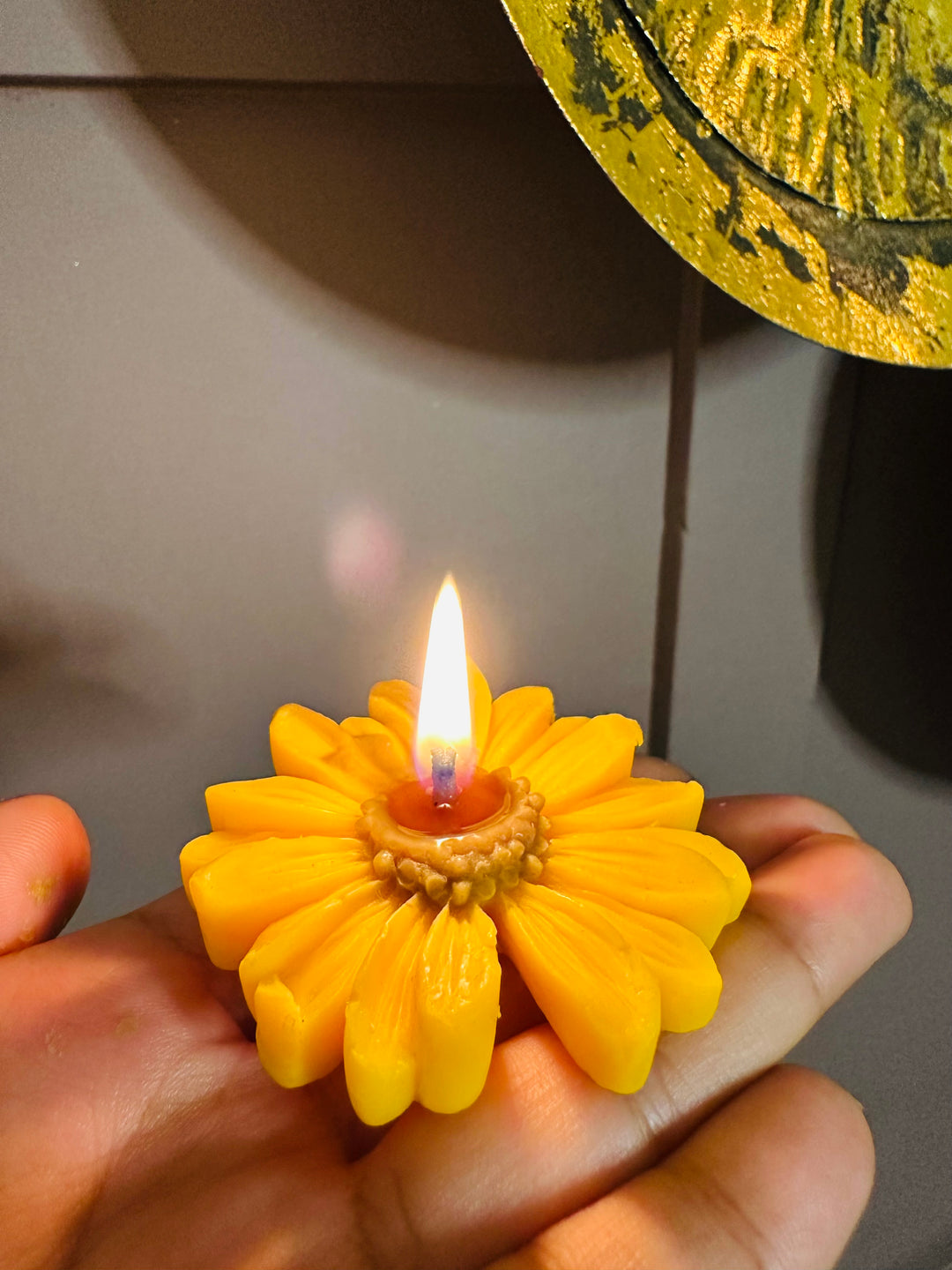 Flowery candle