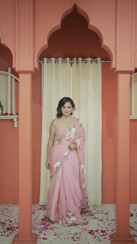Gulabi Retro